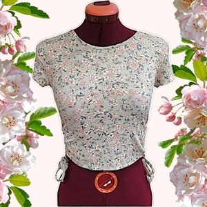 💛 4/$20 | Floral Crop Top
